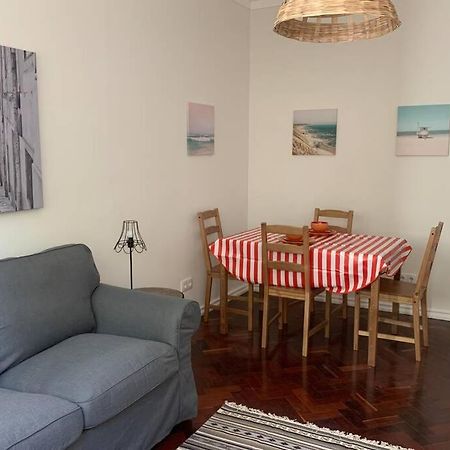 Casa Do Largo Sardinha - Very Central Apartment With Ac Lisboa Exteriör bild